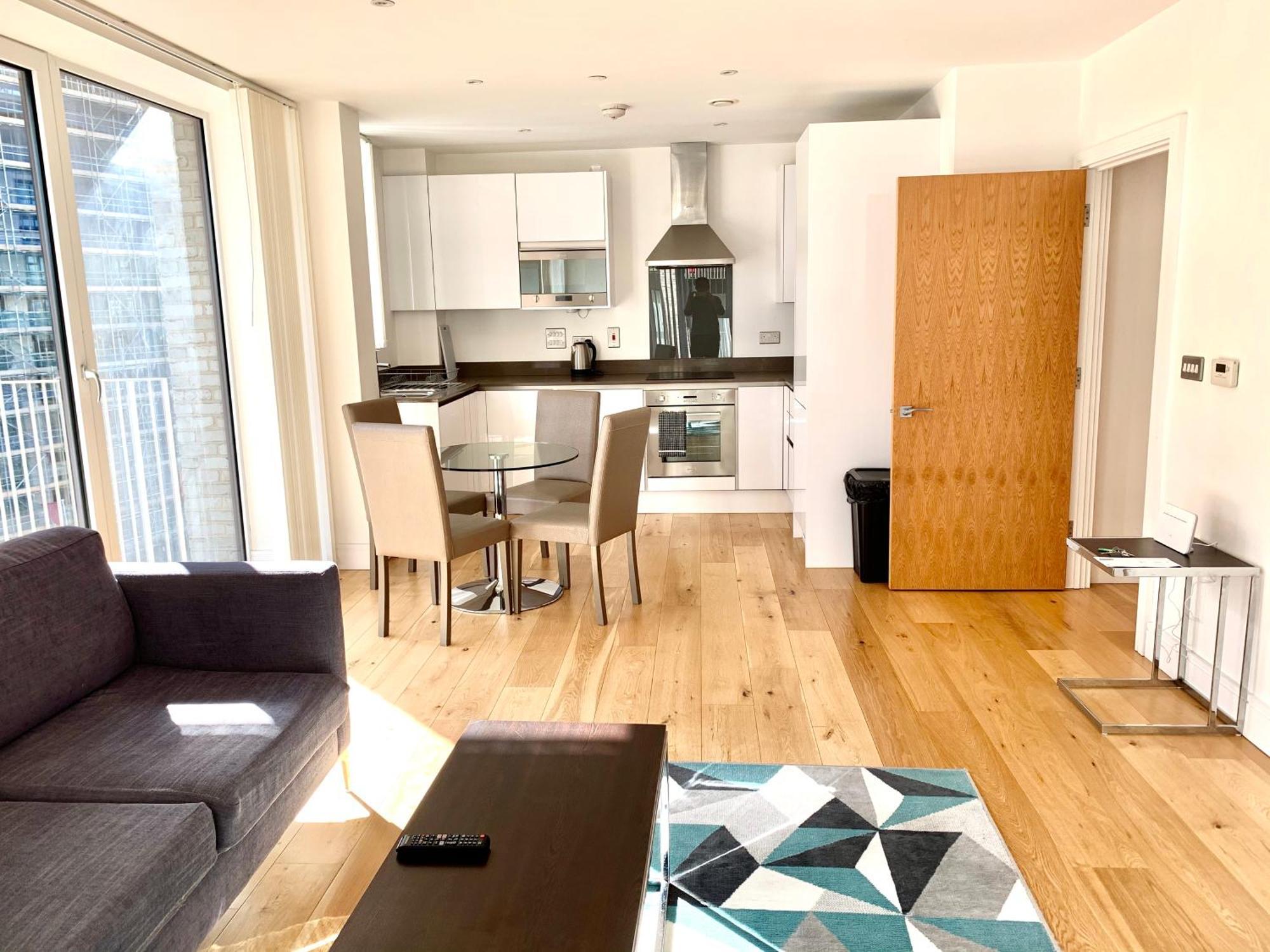 Modern London Excel 2 Bedrooms 2 Bathrooms, Parking, Kitchen, Lounge, Balcony Apartment Exterior photo