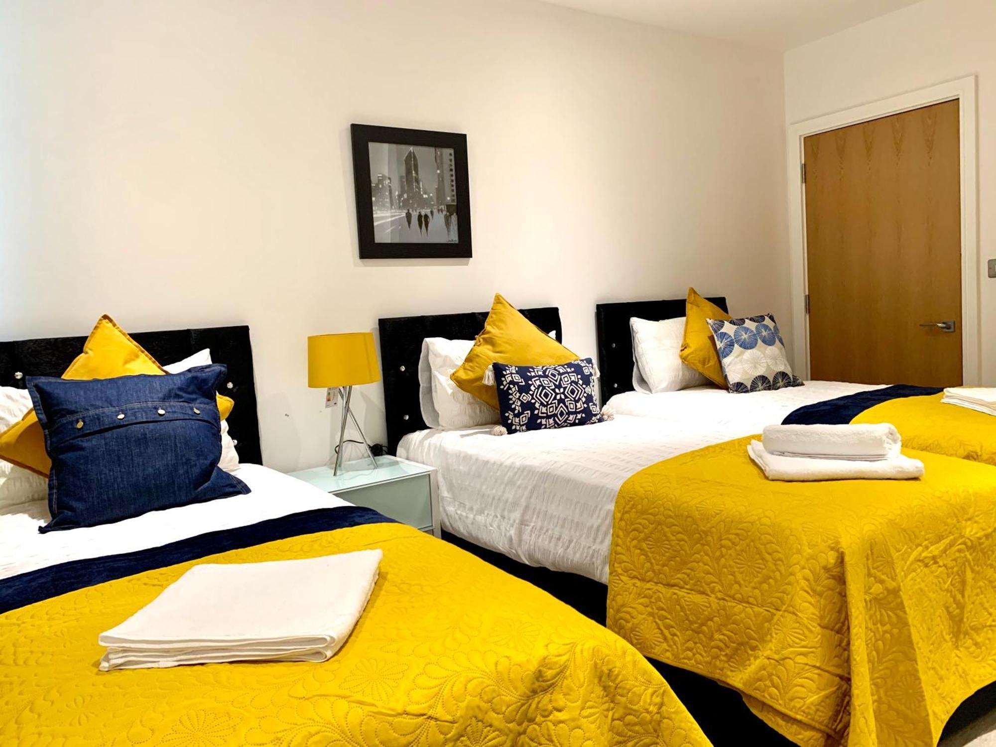 Modern London Excel 2 Bedrooms 2 Bathrooms, Parking, Kitchen, Lounge, Balcony Apartment Exterior photo