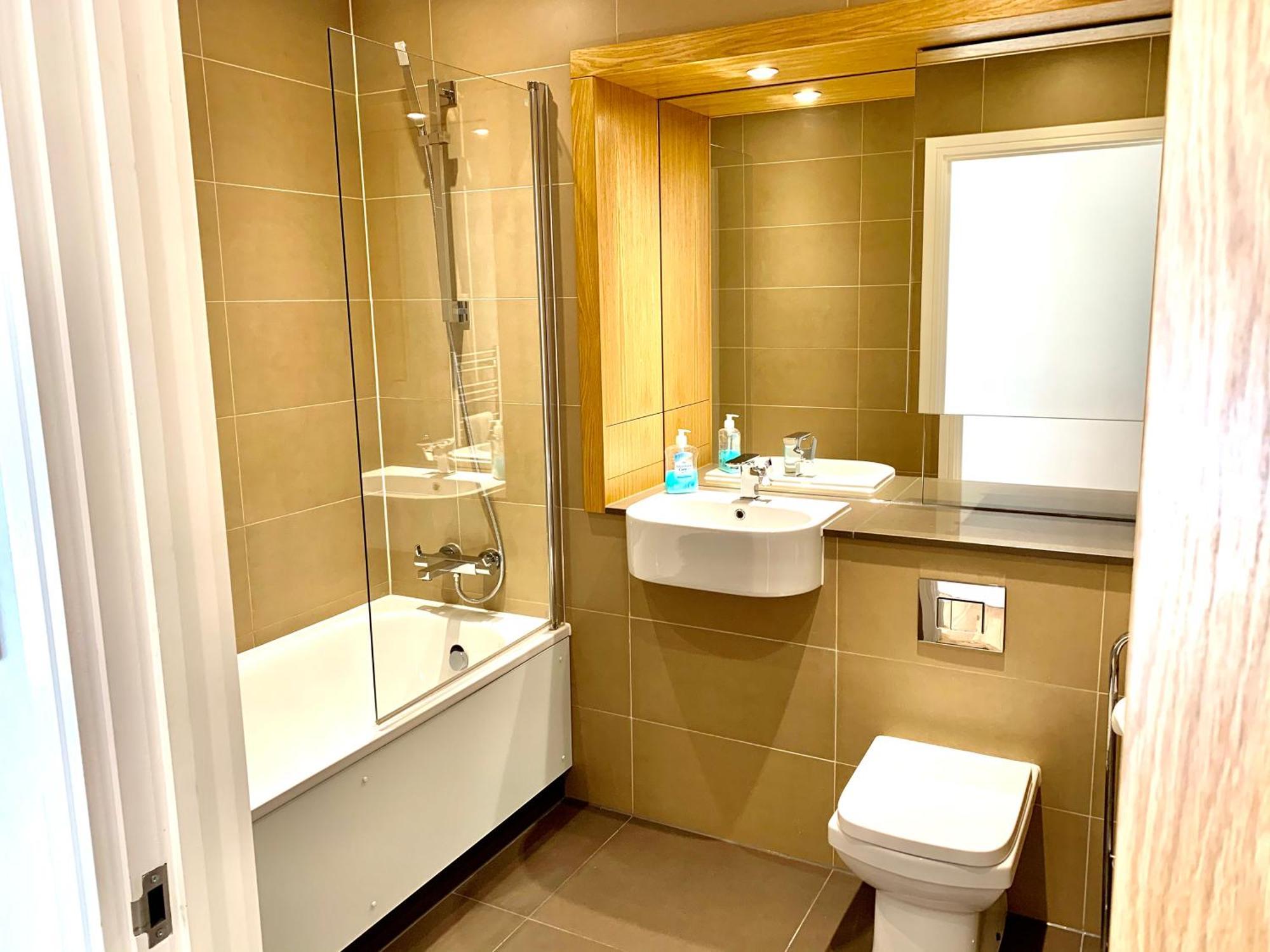 Modern London Excel 2 Bedrooms 2 Bathrooms, Parking, Kitchen, Lounge, Balcony Apartment Exterior photo