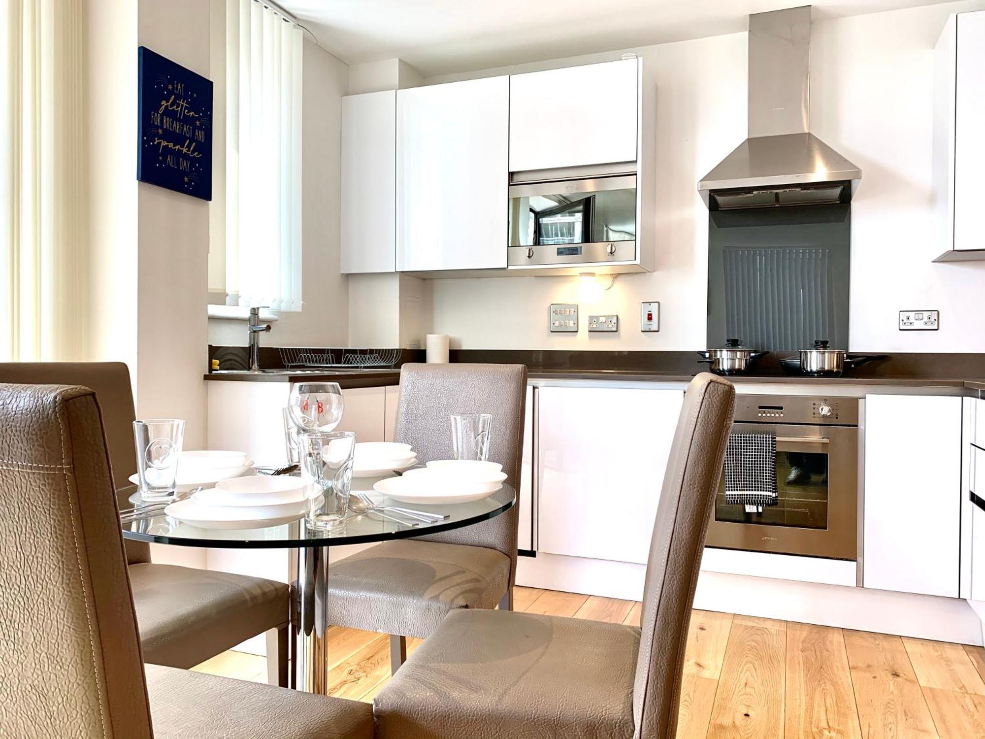 Modern London Excel 2 Bedrooms 2 Bathrooms, Parking, Kitchen, Lounge, Balcony Apartment Exterior photo