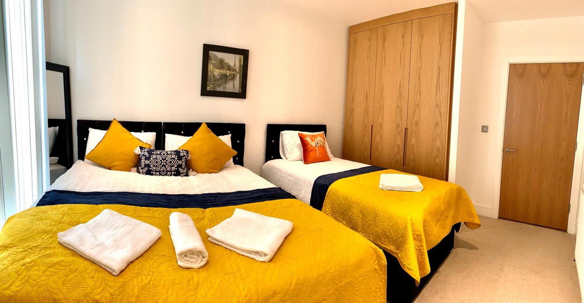 Modern London Excel 2 Bedrooms 2 Bathrooms, Parking, Kitchen, Lounge, Balcony Apartment Exterior photo